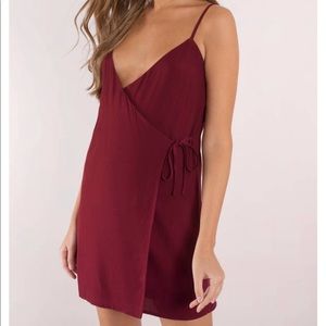 Tobi Hannah Wine Shift Dress